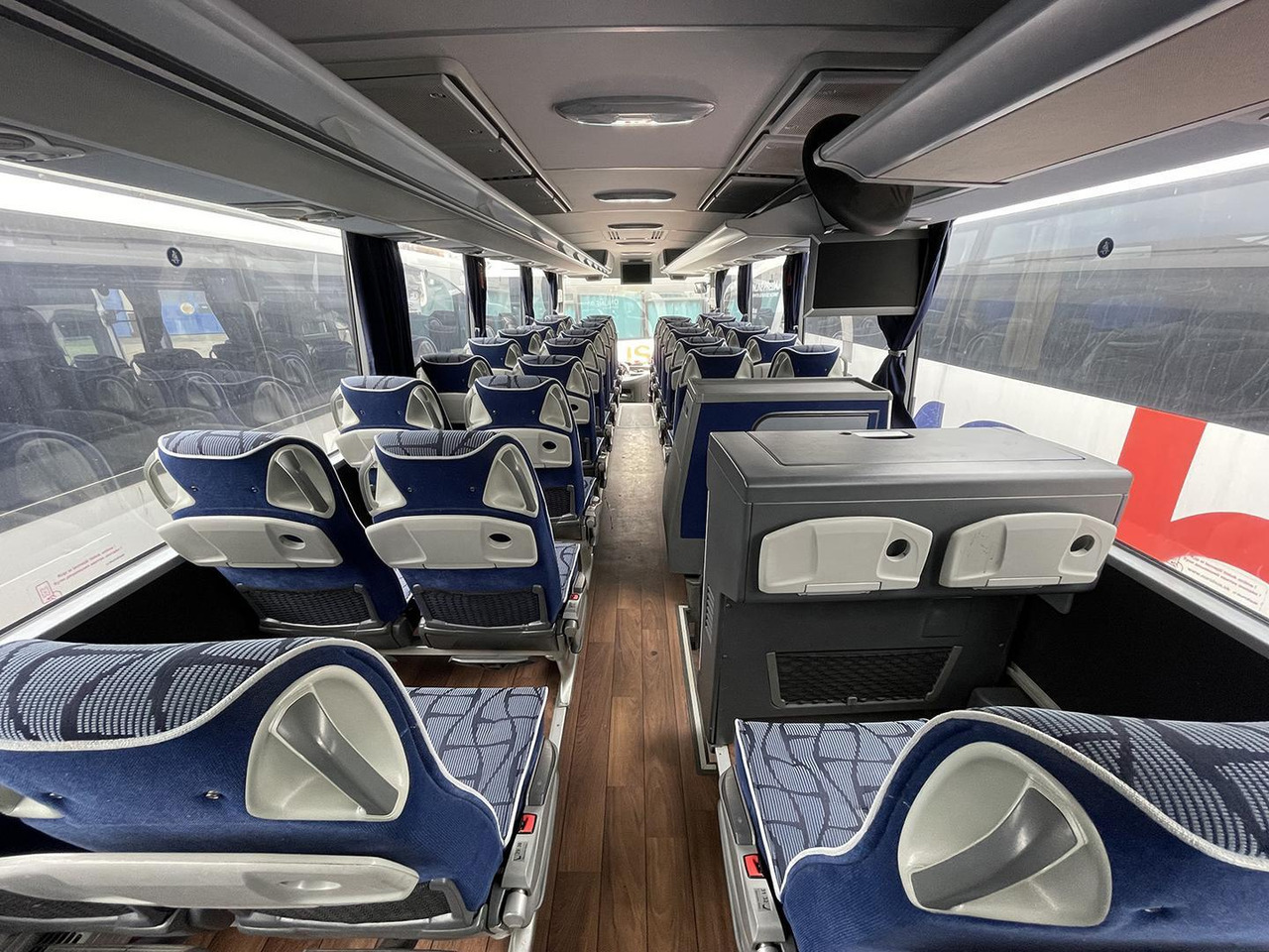 Potovalni avtobus Mercedes TOURISMO RHD, 315 kW, 55 miest: slika 17