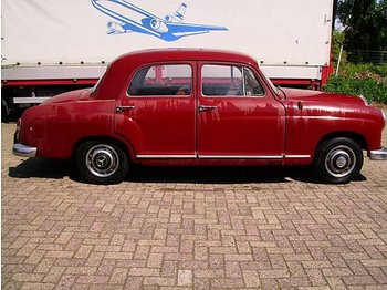 MERCEDES-BENZ 180 D Ponton - Avtomobil