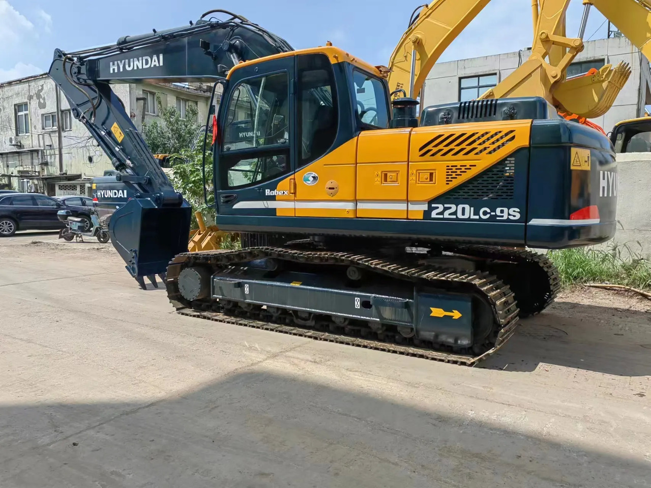 Bager goseničar Hyundai used excavator 220LC-9S crawler excavator heavy equipment for sale: slika 4