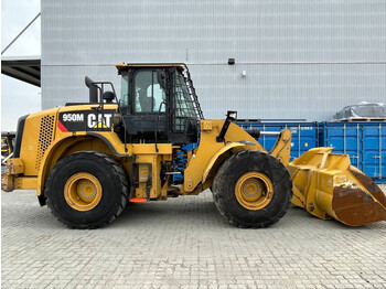 Kolesni nakladalec Caterpillar 950M