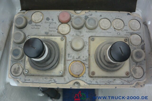 Dvižna ploščad montirana na tovornjak Mercedes-Benz Atego 815 Ruthmann T170 17m seitl. Auslage 12m: slika 2