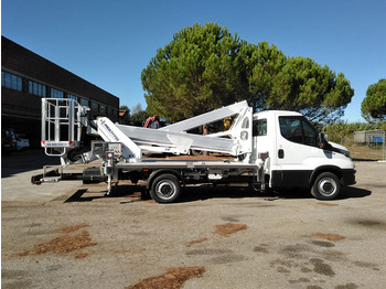 Dvižna ploščad montirana na tovornjak Multitel Pagliero HX200EX: slika 1