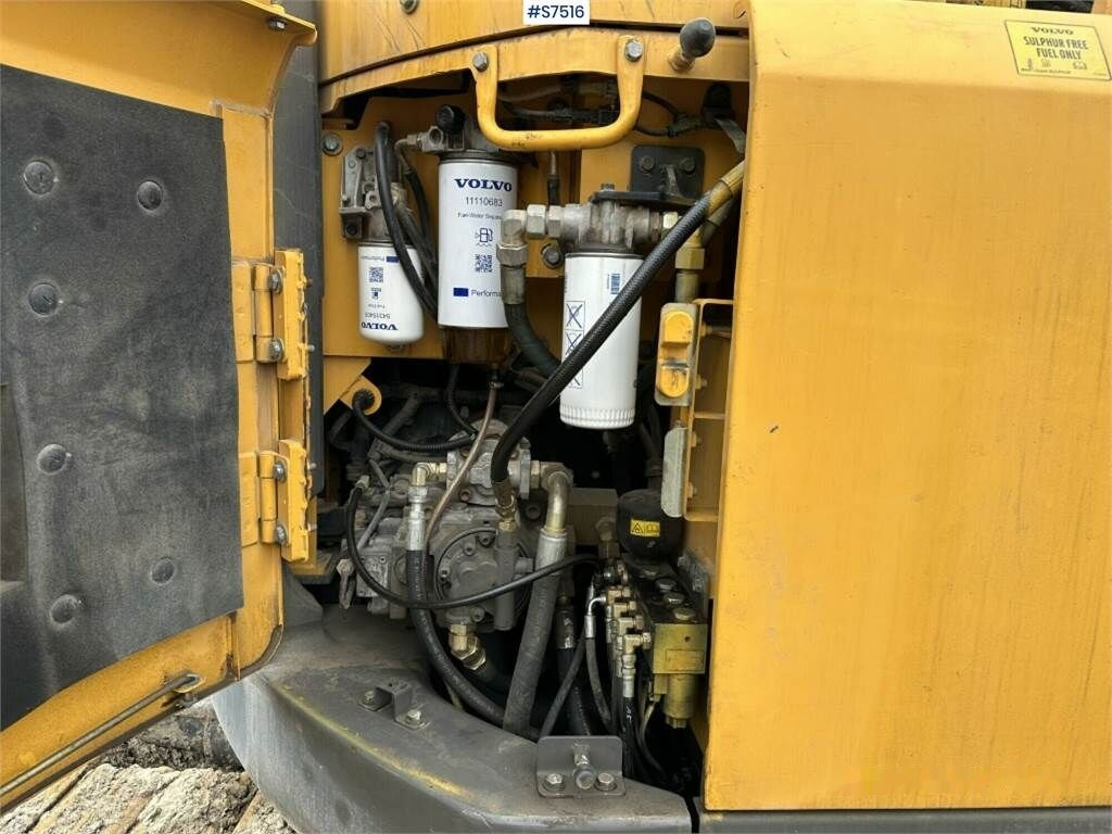 Bager goseničar Volvo ECR145DL Crawler excavator with rotor and buckets: slika 25