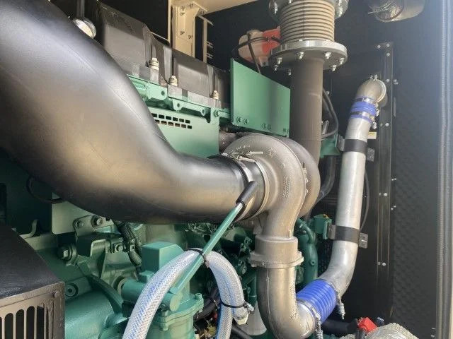 Nov Generator Volvo TAD 1642 GE Stamford 650 kVA Supersilent generatorset New !: slika 9