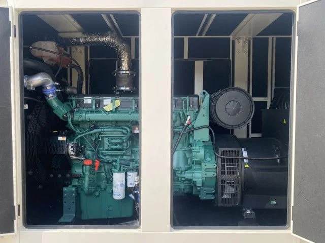 Nov Generator Volvo TAD 1642 GE Stamford 650 kVA Supersilent generatorset New !: slika 17