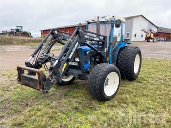 Traktor New Holland 3435: slika 1