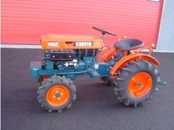 Kubota B5000 DT - 4X4 - Traktor