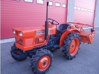 Kubota L1501 DT - 4X4 - Traktor