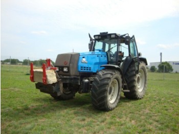 Valtra 8550 - Traktor