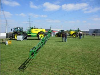 Vlečna škropilnica John Deere R962I Power Spray