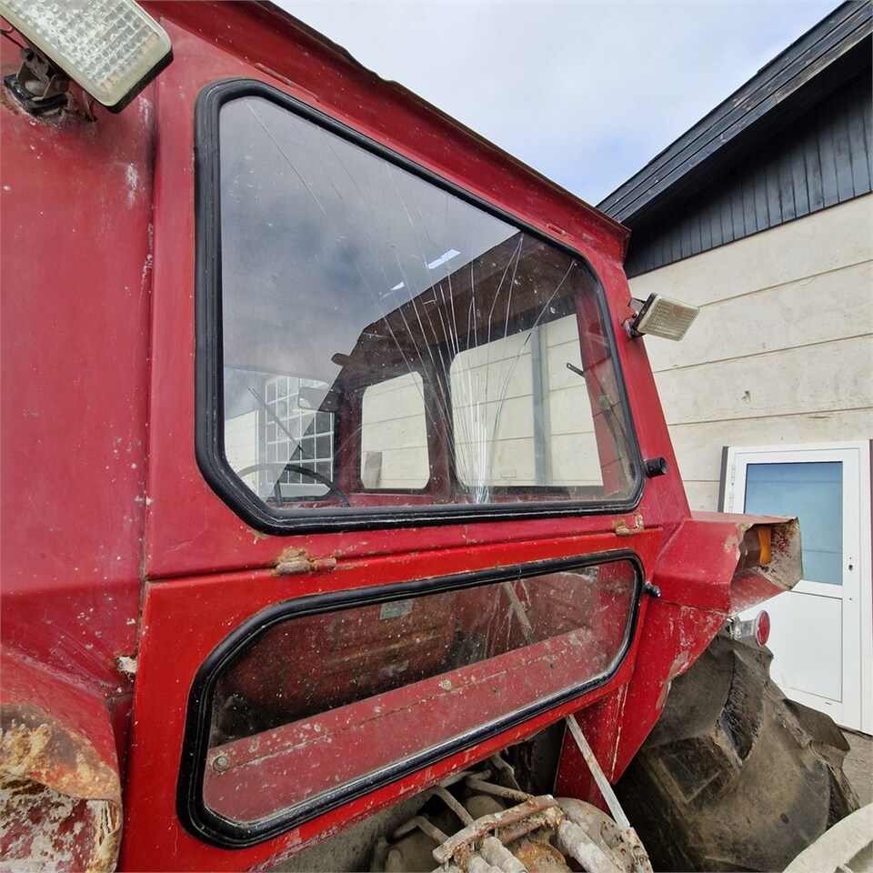 Traktor Volvo 814: slika 23