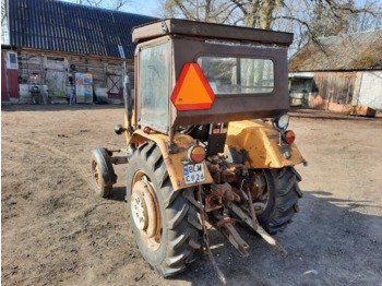 Traktor ursus C330M: slika 1