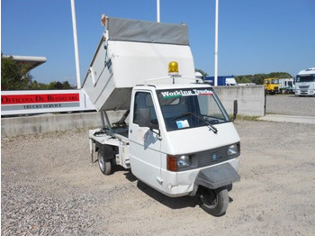 Piaggio Ape T1 - Smetarski tovornjak