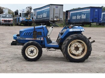 Vlečni traktor Iseki Landhope 240: slika 1