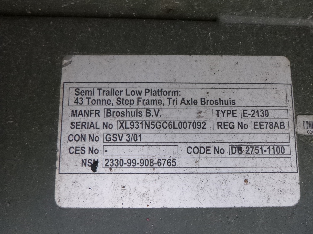 Nizko noseča polprikolica Broshuis 3-axle semi-lowbed trailer E-2130 / 73 t + ramps: slika 27