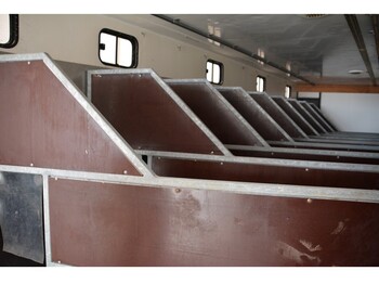 Polprikolica za konje DESOT Horse trailer (10 horses): slika 4