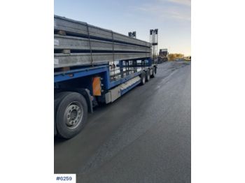 Nizko noseča polprikolica HRD 3 axle machine trailer w / pull-out: slika 1