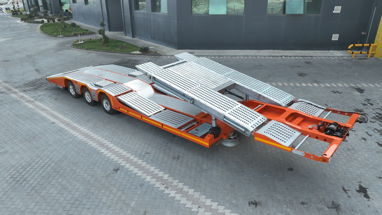Nov Polprikolica avtotransporter za transport težkih strojev LIDER 2024 NEW Truck and Auto Carrier: slika 3