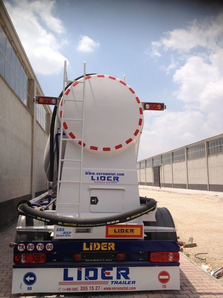 Nov Polprikolica cisterna za transport cementa LIDER 2024 YEAR NEW BULK CEMENT manufacturer co.: slika 6