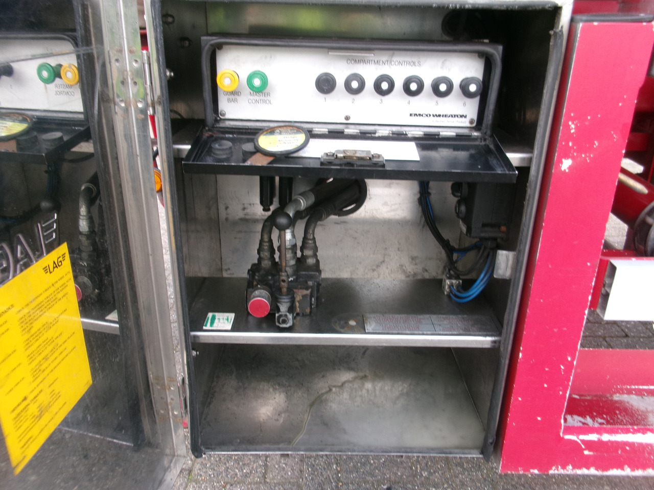 Polprikolica cisterna za transport goriva L.A.G. Fuel tank alu 44.4 m3 / 6 comp + pump: slika 12