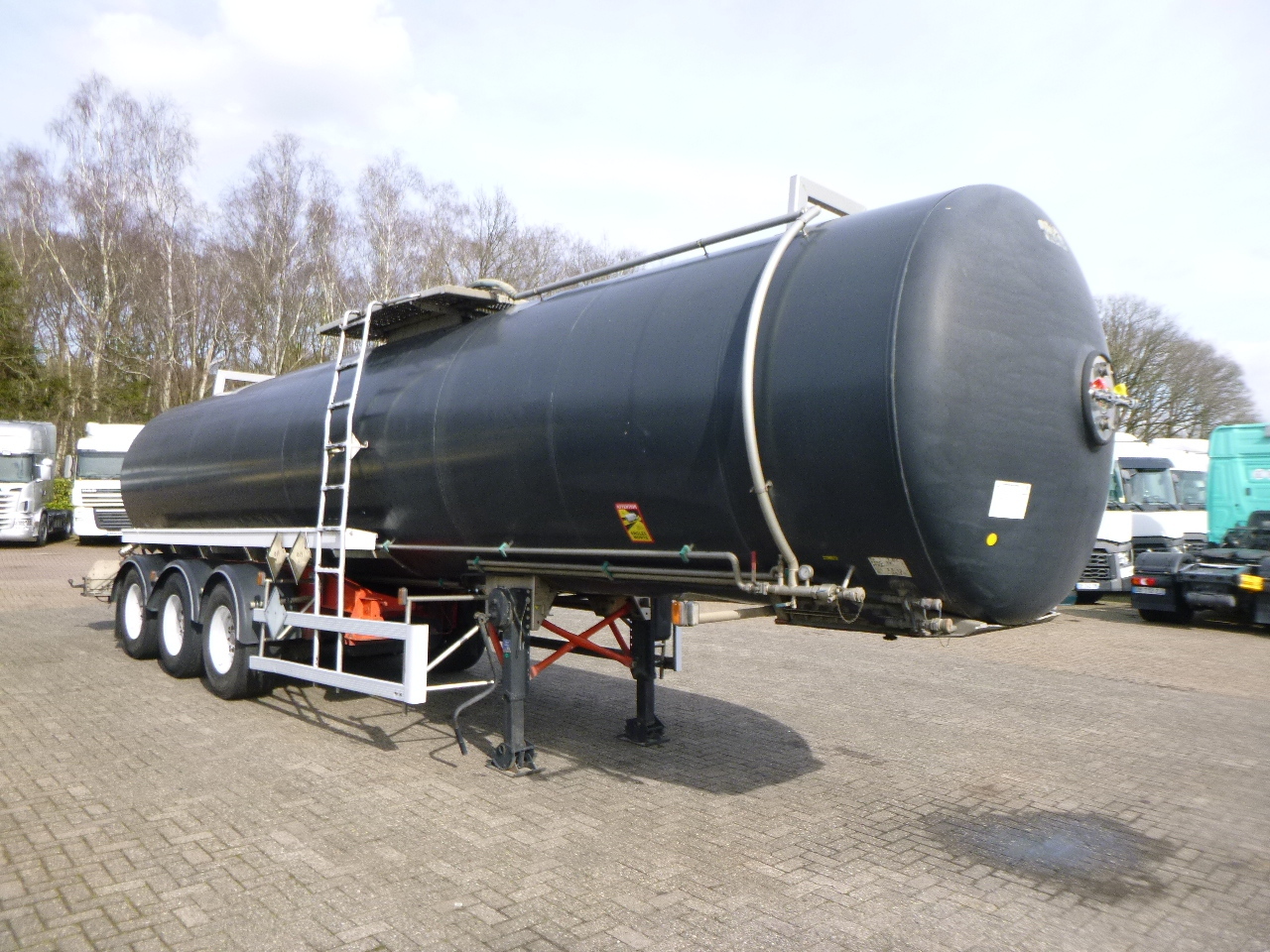 Polprikolica cisterna za transport bitumena Magyar Bitumen tank inox 31 m3 / 1 comp ADR 10-04-2023: slika 2