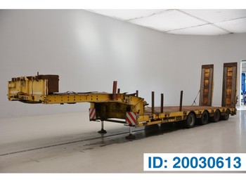 Nizko noseča polprikolica Faymonville Low bed trailer