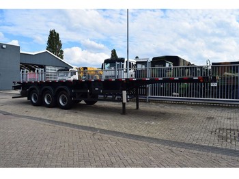 Polprikolica s kesonom SERGOMEL 3 axle flatbed spring suspension