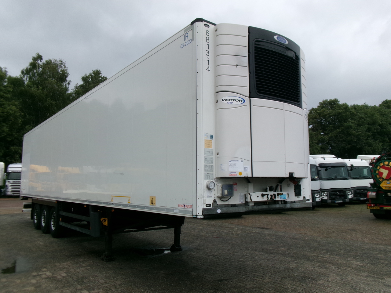 Polprikolica hladilnik Schmitz Cargobull Frigo trailer + Carrier Vector 1350: slika 2