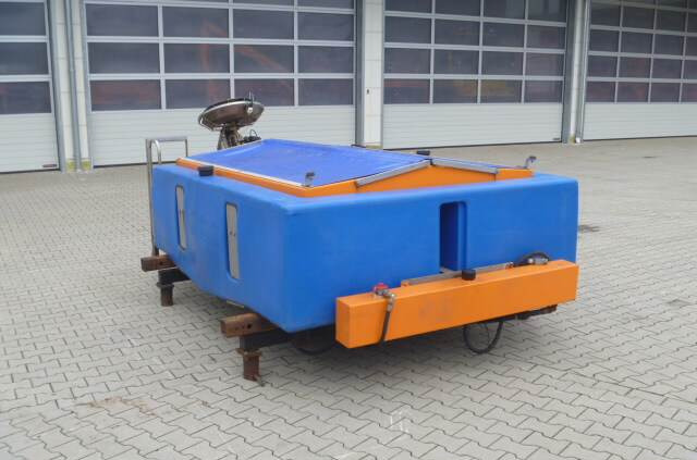 Posipalnik peska/ Soli za Komunalno/ Posebno vozilo Unimog Salzstreuer Gmeiner STA2500TC FS: slika 3
