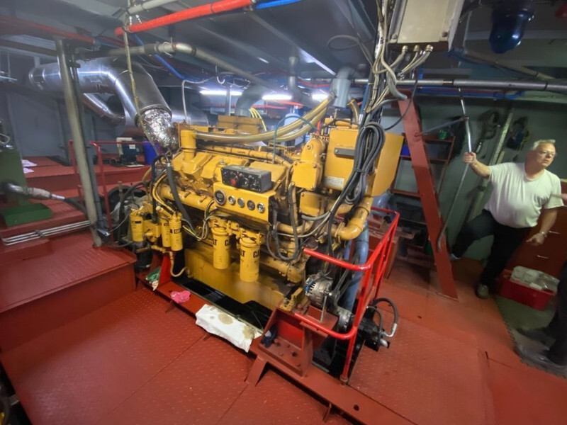 Motor Caterpillar 3412 Marine Diesel Engine 635 HP Reintjes keerkoppeling: slika 3