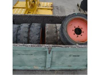 Gume in platišča za Viličar Forklift Tyres on Rims (8 of): slika 1