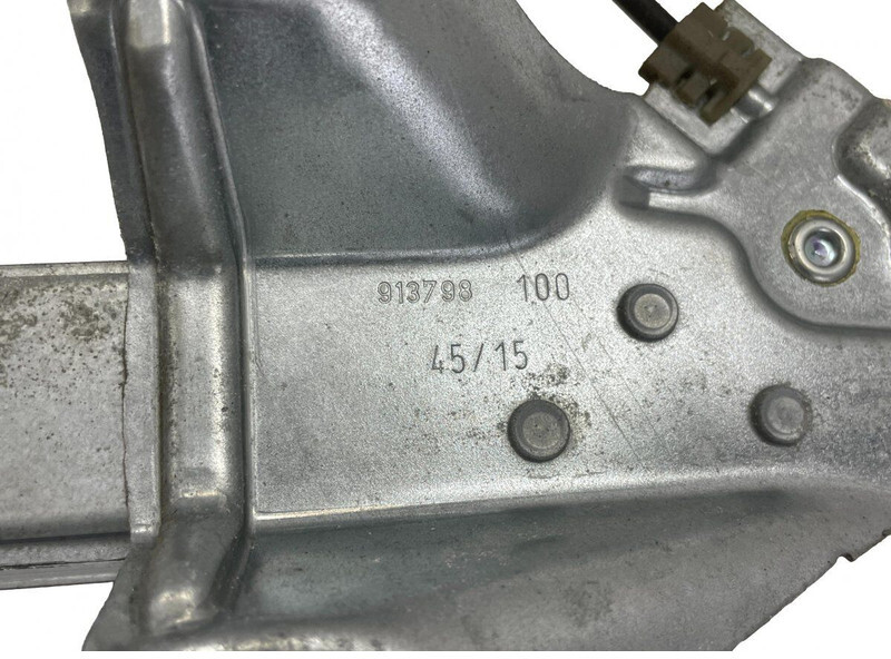 Motorček za dvig oken Mercedes-Benz Actros MP4 1848 (01.12-): slika 7