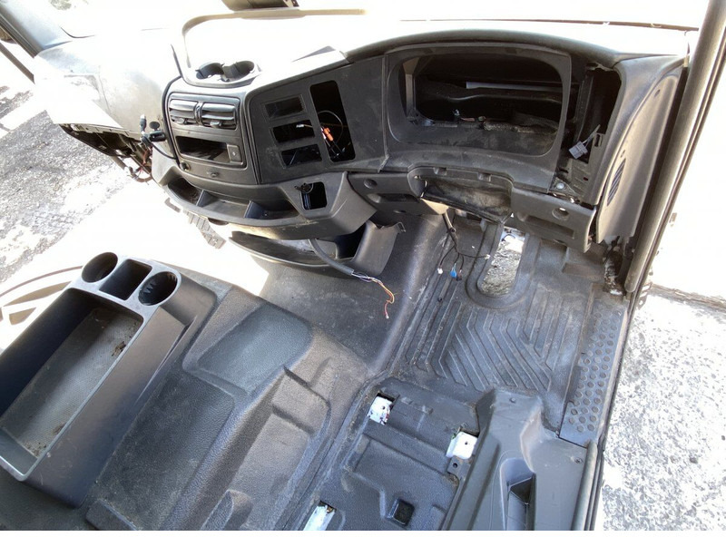 Kabina in notranjost Mercedes-Benz Atego 816 (01.98-12.04): slika 8
