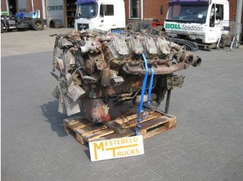 Iveco Motor 8280.22 V8 - Motor in deli