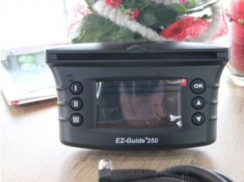 Steyr EZ-Guide 250 mit AG 15 Antenne - Navigacijski sistem