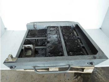 Pokrov motorja Liebherr Engine Hood