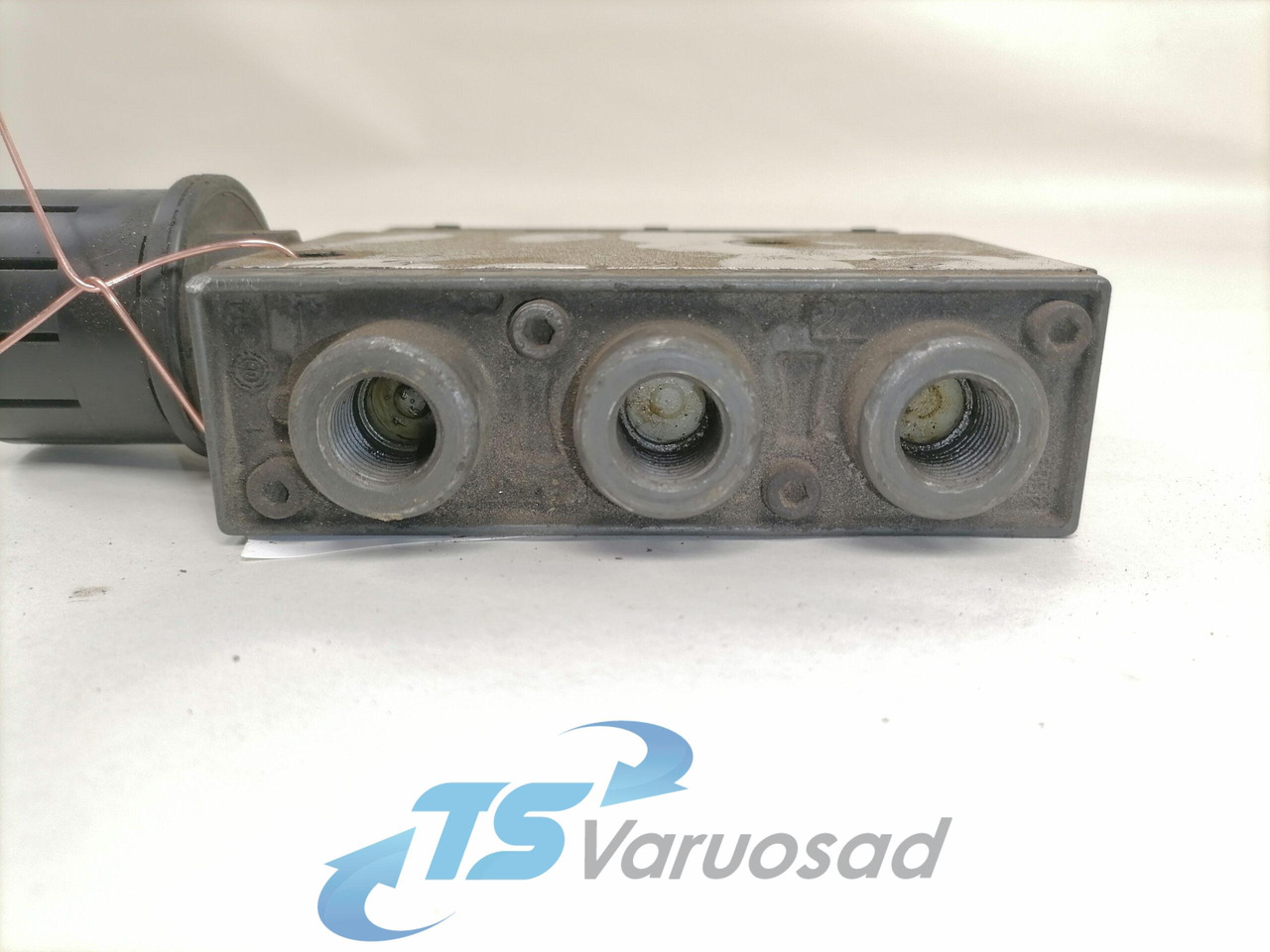 Zavorni ventil za Tovornjak Volvo Air suspension control valve, ECAS 3944716: slika 2