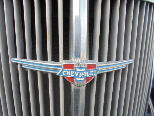 Tovornjak s kesonom Chevrolet 1 1/2 TON FLATBED: slika 6