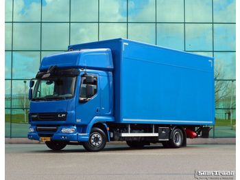 Tovornjak zabojnik DAF LF 45.220 EURO 5 EEV SLEEPER CAB TAIL LIFT TOP CONDITION: slika 1