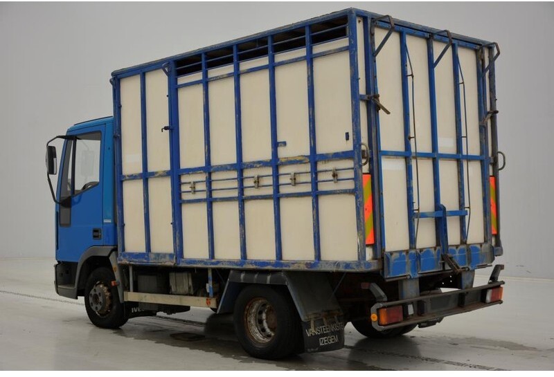 Tovornjak za prevoz živine Iveco 65E14: slika 8