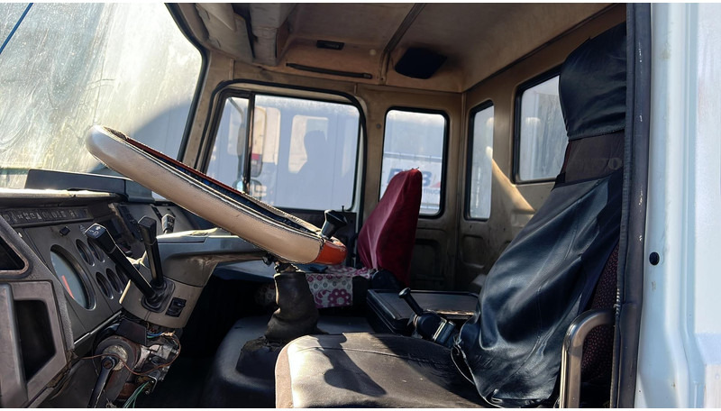 Tovornjak prekucnik Iveco MAGIRUS 260 - 34 (LIVRAISON GRATUITE AU PORT D'ANVERS / POMPE MANUELLE): slika 18