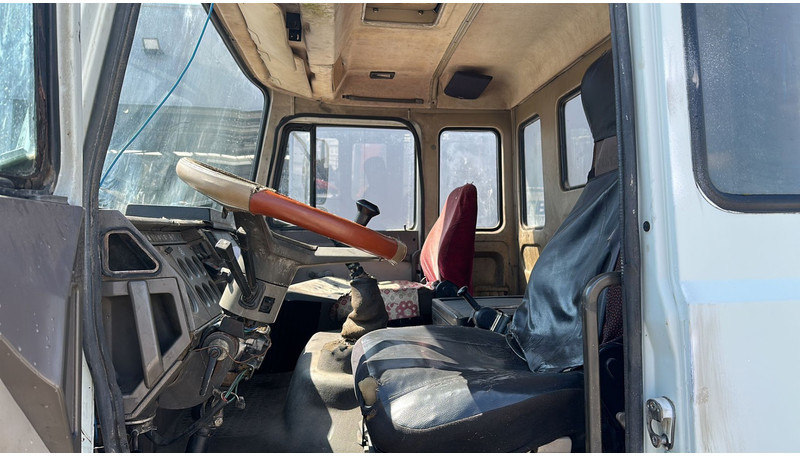Tovornjak prekucnik Iveco MAGIRUS 260 - 34 (LIVRAISON GRATUITE AU PORT D'ANVERS / POMPE MANUELLE): slika 15