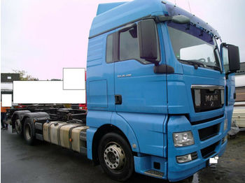 Kontejnerski tovornjak/ Tovornjak z zamenljivim tovoriščem MAN TGX 26.400 BDF + Ladebord 2000 KG + EURO 5: slika 1