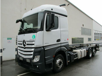 Kontejnerski tovornjak/ Tovornjak z zamenljivim tovoriščem Mercedes-Benz Actros 2542L Stream LBW  Euro6: slika 1