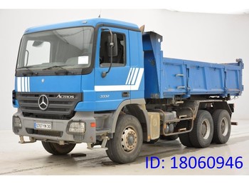 Tovornjak prekucnik Mercedes-Benz Actros 3332 - 6x4: slika 1