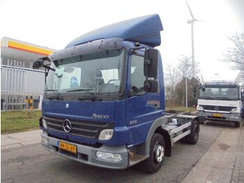 Kontejnerski tovornjak/ Tovornjak z zamenljivim tovoriščem Mercedes-Benz Atego 816: slika 1