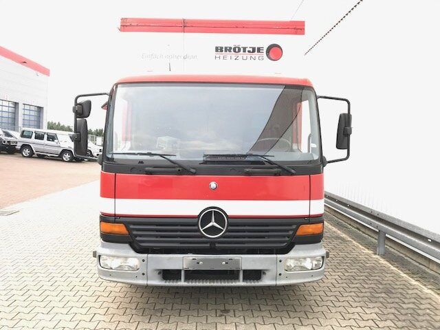 Tovornjak s hrano Mercedes-Benz Atego 817 4x2 Atego 817 4x2 mit Verkaufsaufbau: slika 9