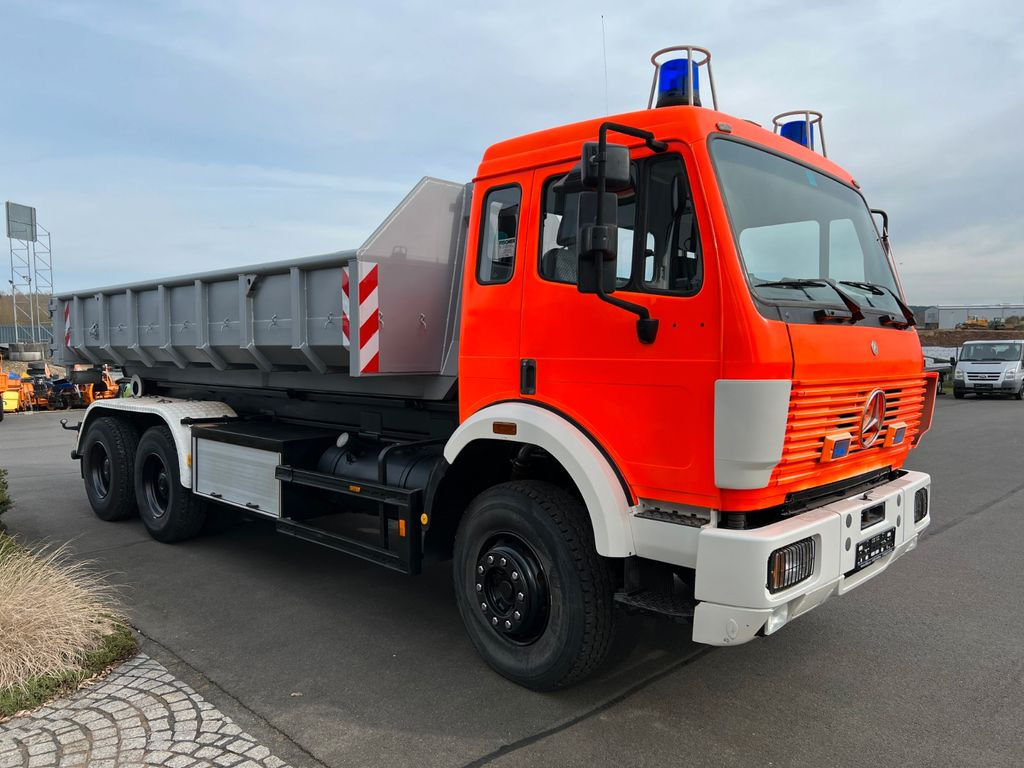 Kotalni prekucni tovornjak Mercedes-Benz SK 2629 6x4 Feuerwehr - Abroller: slika 11