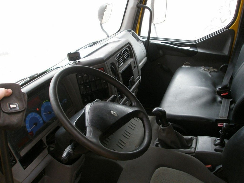 Tovornjak zabojnik Renault Midlum: slika 8