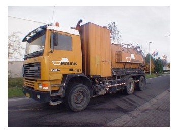 Volvo F1450 6X4 ADR - Tovornjak cisterna